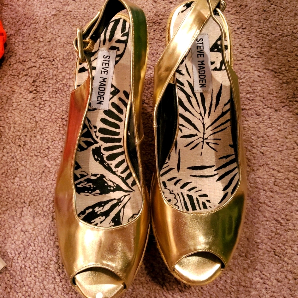 Womens shoes